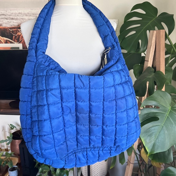 Free People Handbags - Free People Movement Cobalt Blue Quilted Carryall Women's Bag